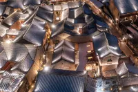 清照泉城令籤中国式旅館（明水古城） Zhangqiu Stadium周辺のホテル