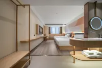 Elong Me Anlai Hotel (Hebi High-speed Railway East Station Lutai Pavilion)