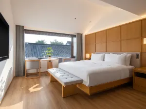 BLOSSOM MANOIR SHAOXING LU XUN NATIVE PLACE