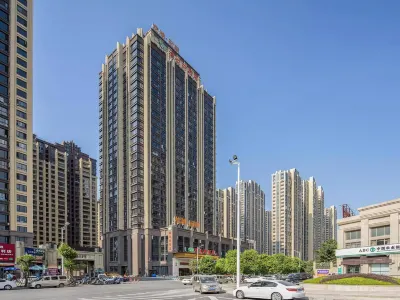Vienna Hotel (Fuzhou Changle Shouzhanhangcheng  Subway Station) Hotels near Changle Chengnan Passenger Transport Terminal