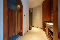 Zhangjiajie Giant Salamander Hot Spring Resort Hotel