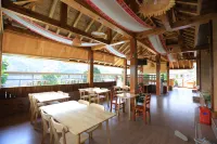 Lahuyinsu B&B
