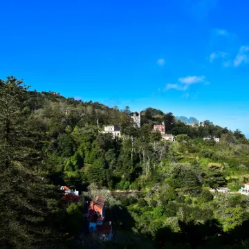 إن إتشسترا سينترو Hotels near حلبة إستوريل