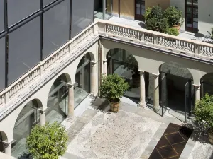 NH Collection Piazza Carlina
