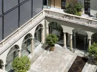 NH Collection Piazza Carlina Hotels near Vanchiglia