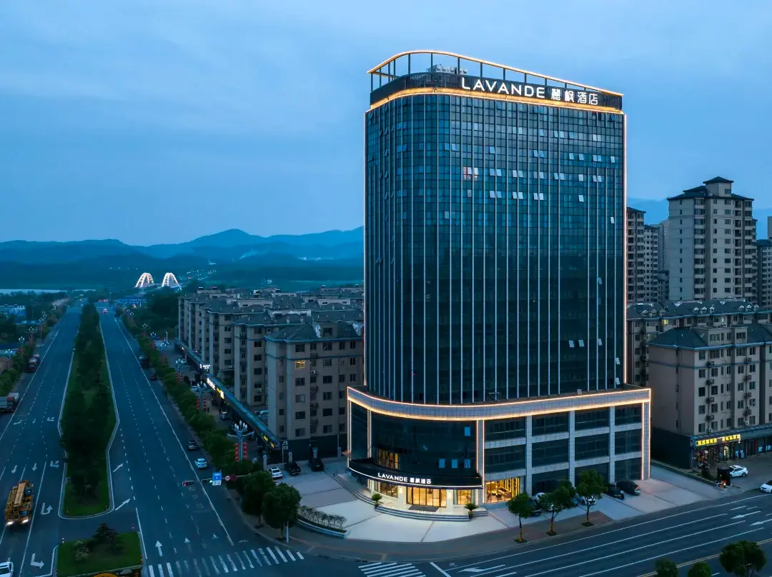 Lavande Hotel Jiujiang Qinhu Avenue Jiujiang Nigth Store - Jiujiang