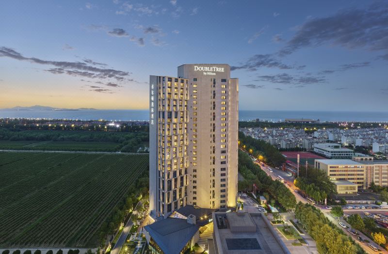 DoubleTree by Hilton Yantai Golden Coast Hotel & Suites