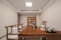 Rongcheng Rezen Manhu Hotel (Rongcheng Station) - Gym