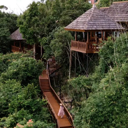 Yalong Bay Earthly Paradise Birds Nest Resort