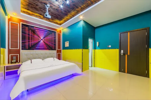 Jintong E-Sports Hotel