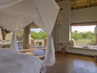 Rhulani Safari Lodge Hotels in Zeerust