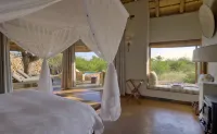 Rhulani Safari Lodge Hôtels à : Zeerust