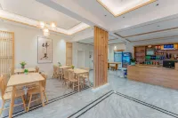 Sanxia Renjia Yunshe Forest Breeze B&B