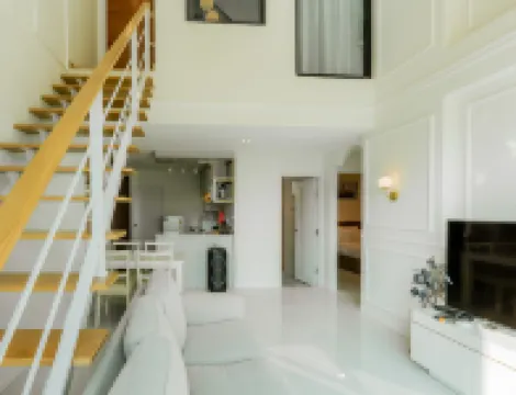 ดิเอเวอร์เรส พูลวิลล่า เขาใหญ่