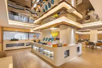 Starway Hotel (Shangqiu Minquan North Station) Hotels in Minquan