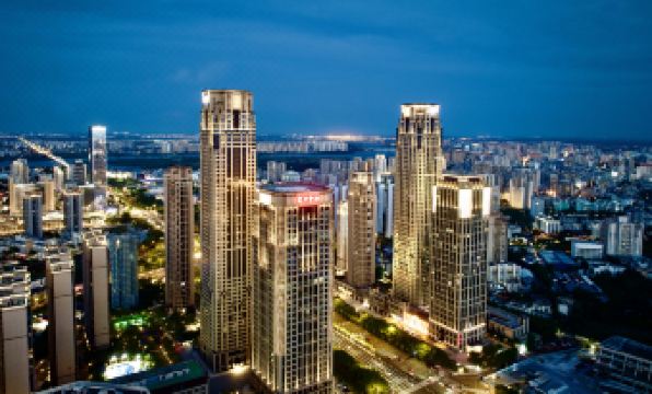 Ya Hotel (Haikou Riyue Square Duty Free Shop)