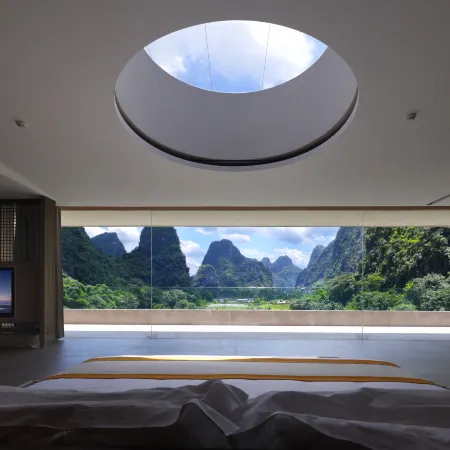 Four Seasons Yunqi Resort (Yangshuo Yulonghe Eternal Love Branch)