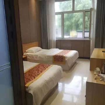 Adawan Carilong Hotel