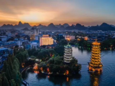 Orange Hotel (Guilin Two Rivers and Four Lakes, Elephant Trunk Hill) Hotels in Guilin