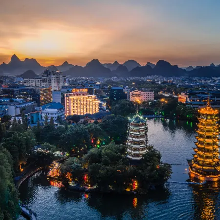 Orange Hotel (Guilin Two Rivers and Four Lakes, Elephant Trunk Hill)