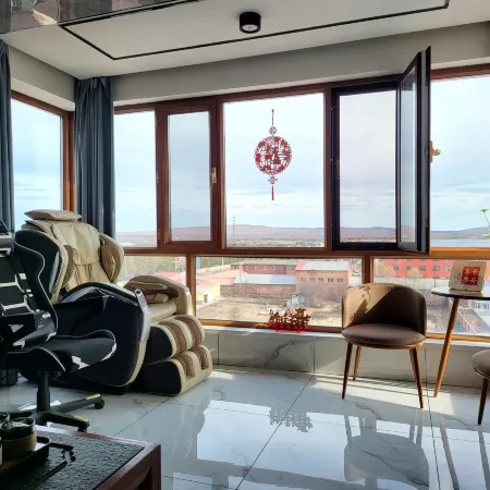 Mohe Town Light B&B