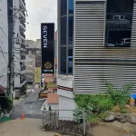 เซเว่น โฮสเทล โรงแรมใกล้สถานีชินชน
