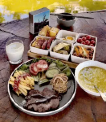 Helan Mountain Yanhua Gucun Jiugu Xiaoshe Homestay