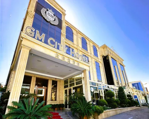GM城市霍特爾 8 Ноября附近的飯店