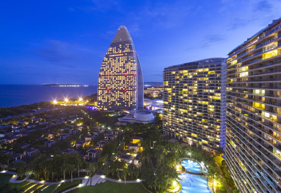 5. Sanya Ha..