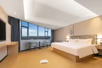 VX Hotel (Yongzhou Lengshuitan High-Speed Railway Station) Hotel in zona Yongzhou Railway Station