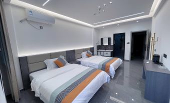 Xingkong Xiancun Homestay (2)
