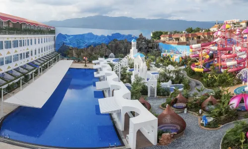 Mangshi Jizhou Bailey Hotel