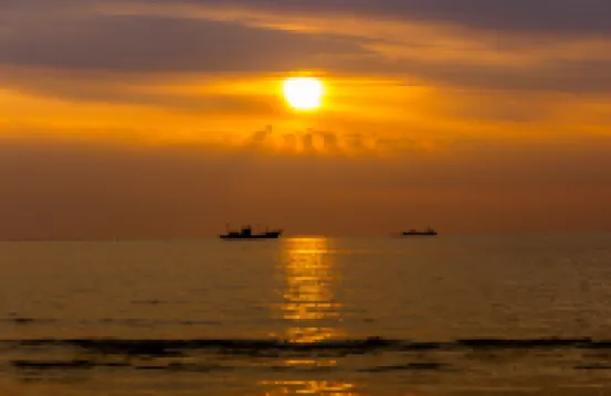 Wutong Homestay (International Coastal Baths Sunset Bay)