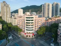 Touke Hotel (Huishui River Road, Pingyang)