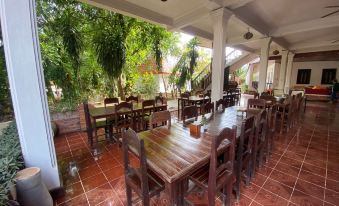 Vangsavath Hotel