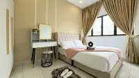 Nilai Vision City 4+1 PAX Terra Suite Hotels in Nilai