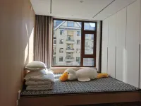Summer Homestay (Changbai Mountain Edelweiss Deer Taming Garden Branch) - 발코니