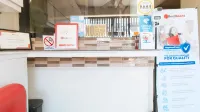 レッドドアーズ ニア NAIA ターミナル 1