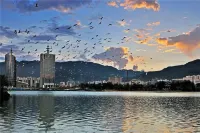 Yushijian Homestay