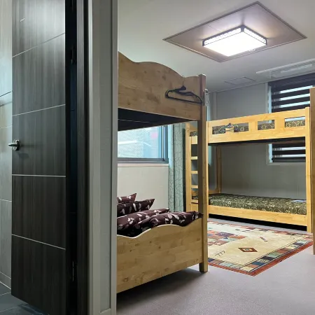 JJBRO HOSTELL / GUESTHOUSE