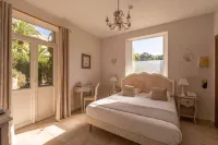 Hôtel l'Orangeraie Hotels in Cavalaire-sur-Mer