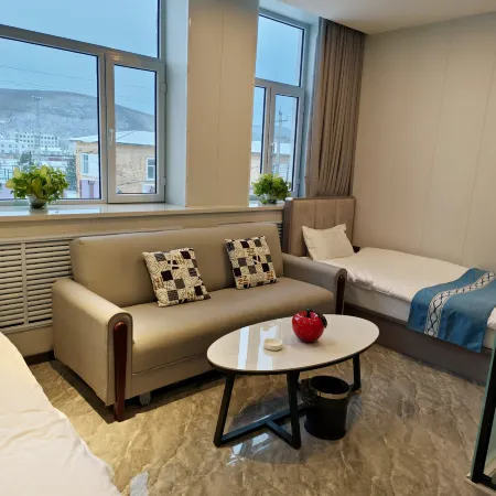 Yakeshi Boketuo Town Corner Hotel