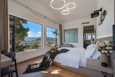 Moon · Yunxi Galaxy lives in the ancient city panoramic hotel (Lijiang Old Town North Store)