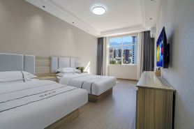 FuHaoHotel(Affiliated Hospital Kunming Medical University）