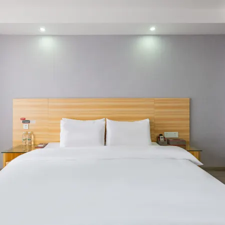 Junyi Hotel Chain (Chibi No.1 Middle School Branch) Hotels in Chibi