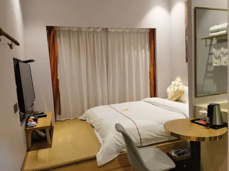 Wuhan Ihow International Hotel