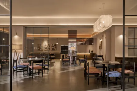 레니드 호텔 토 뉴옴