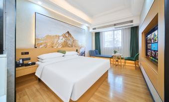 Guangna Hotel (Futian Huaqiangnan Metro Station)