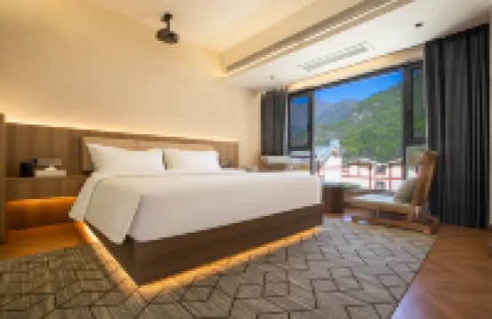 Jiu zhai Hidden World Villa