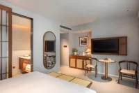 Growing in the Alley Homestay